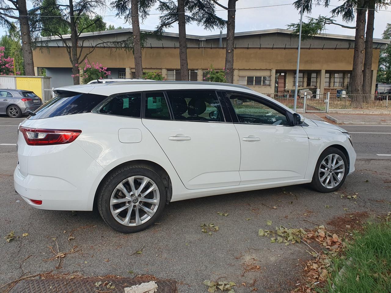 Renault Megane Mégane Sporter dCi 8V 110 CV EDC Energy Zen