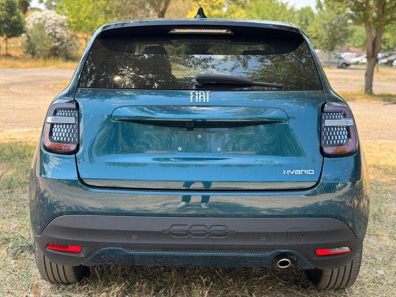 FIAT 600 Hybrid 100 CV DCT MHEV La Prima
