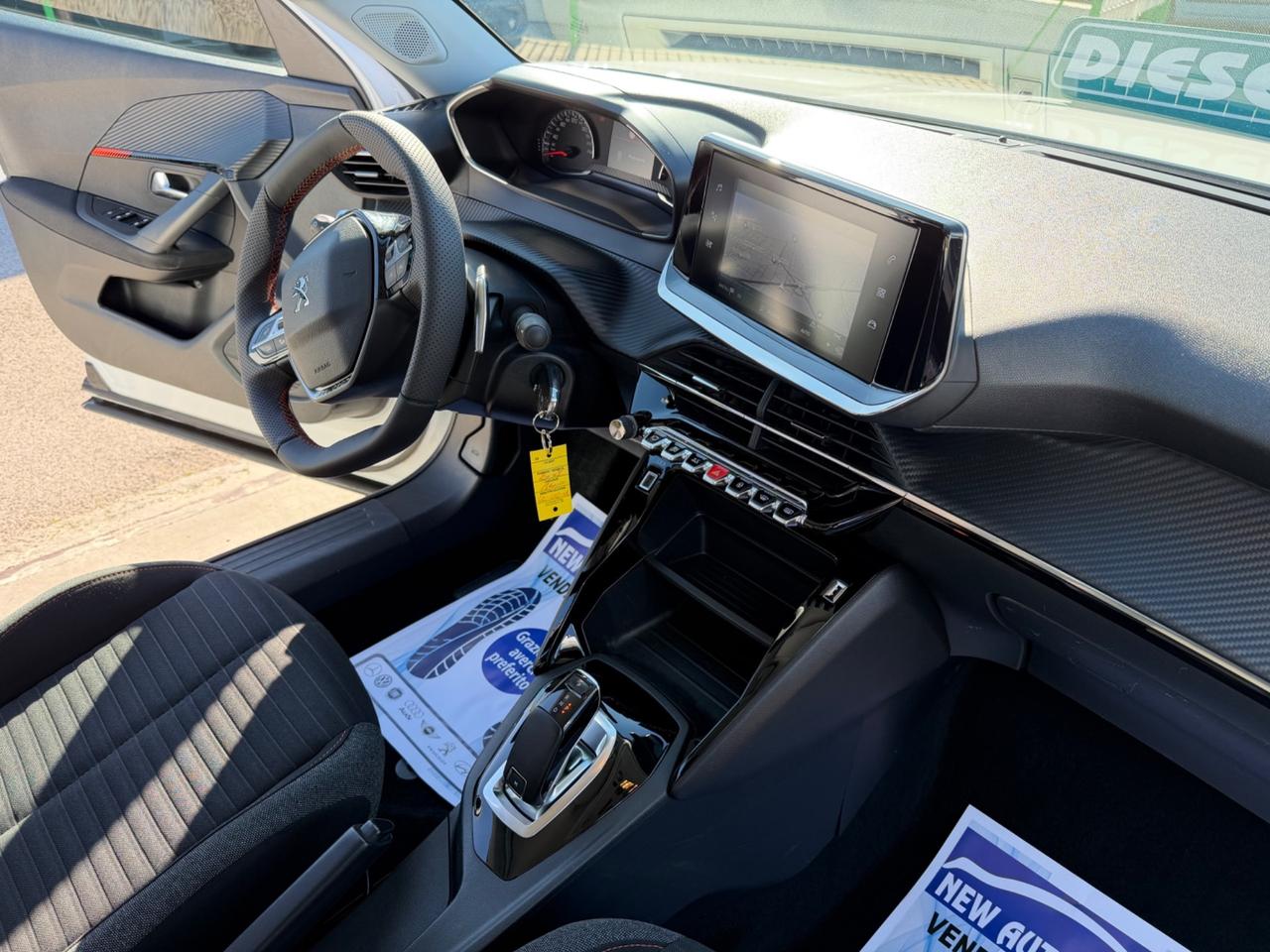 Peugeot 2008 BlueHDi 130 S&S EAT8 Allure