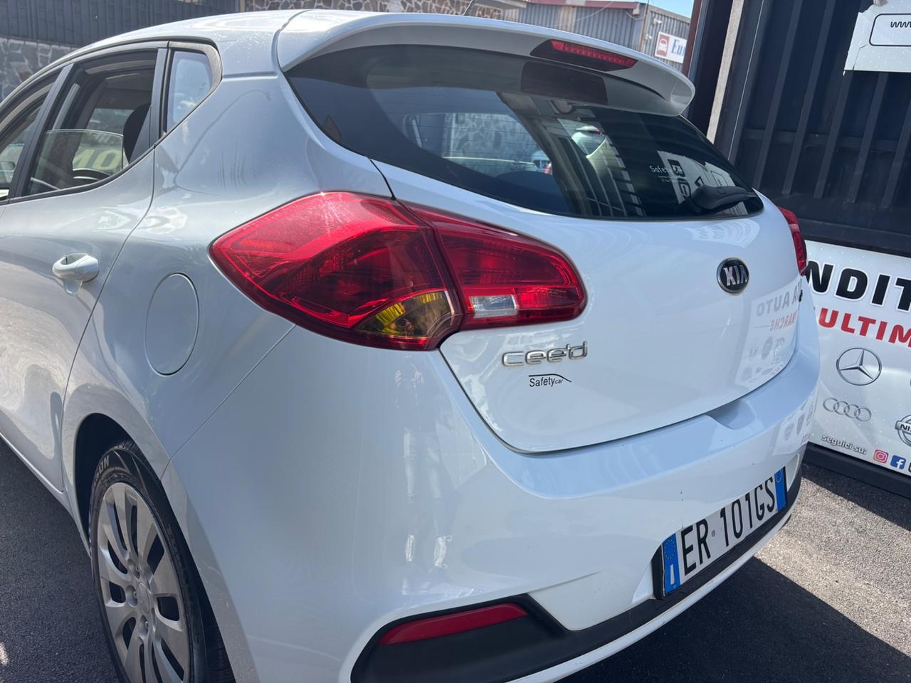 Kia Ceed cee'd 1.4 CRDi 5 porte Active