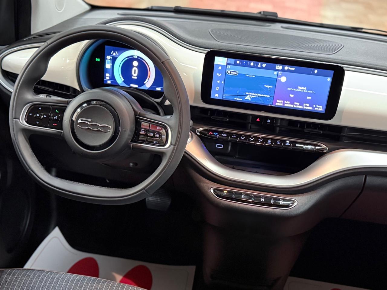 Fiat 500 500e 42 kWh La Prima