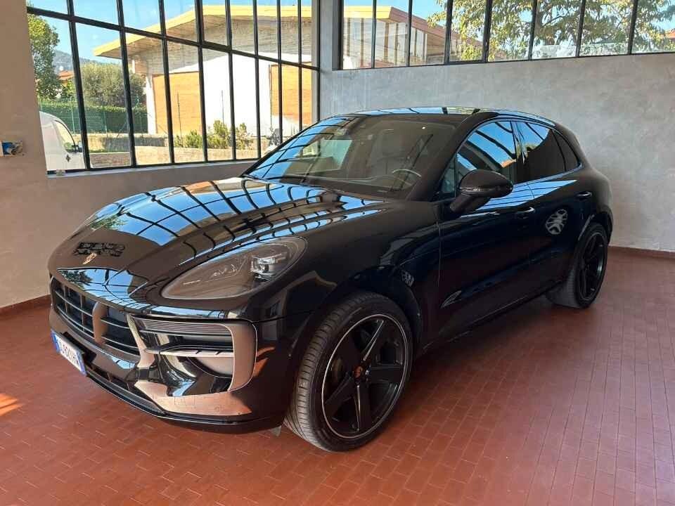 Porsche Macan 2.0 245 CV ANN0 2021 TETTO PANORAMICO