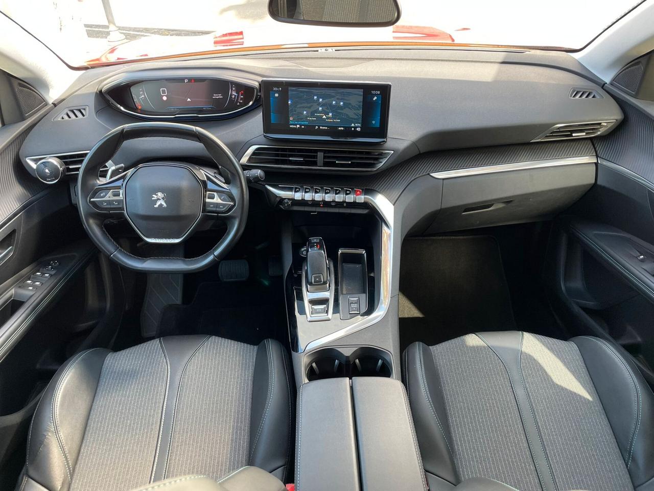 Peugeot 3008 BlueHDi 130 S&S EAT8 Allure