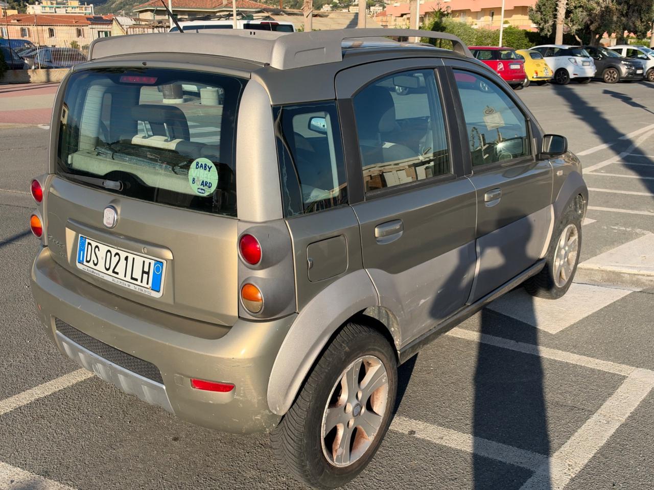 Fiat Panda 1.3 MJT 16V 4x4 Cross MONSTER