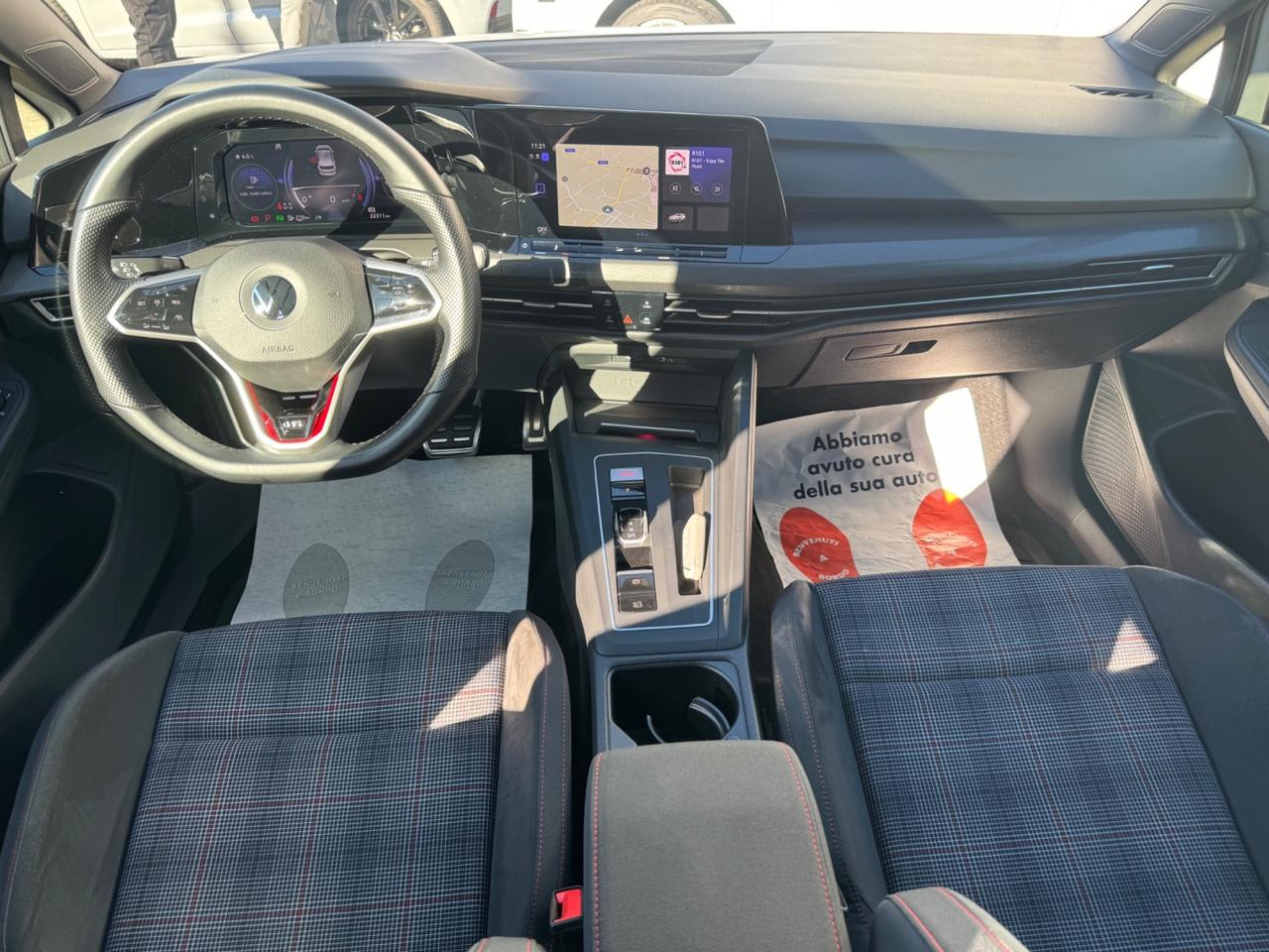 Volkswagen Golf GTI 2.0 TSI DSG