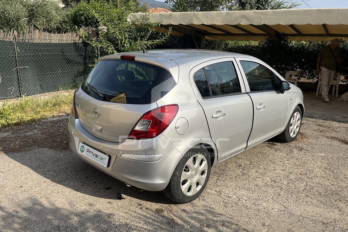 OPEL Corsa 1.2 5 porte Club