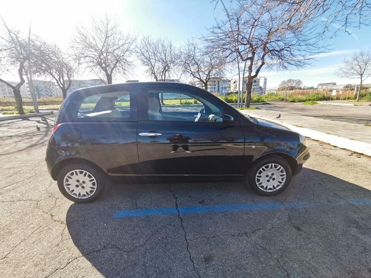 Lancia Ypsilon 1.2 Oro NEOPATENTATI - 2004