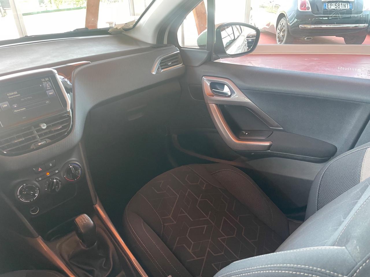 Peugeot 2008 PureTech 82 Allure