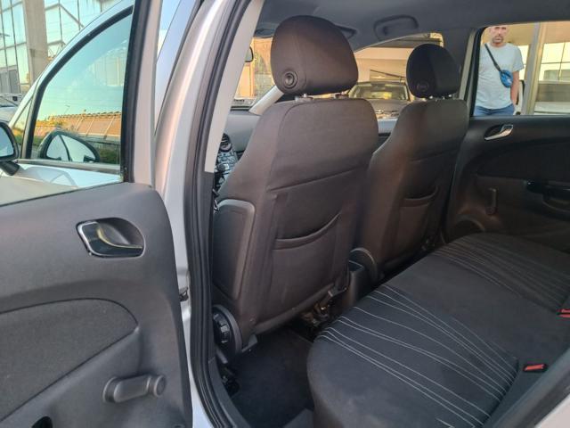 OPEL Corsa 1.2 5 porte Club