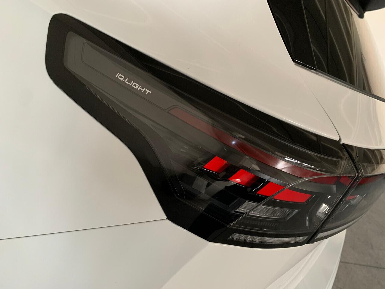 Volkswagen Tiguan R-Line eTSI GARANZIA UFFICIALE 2028