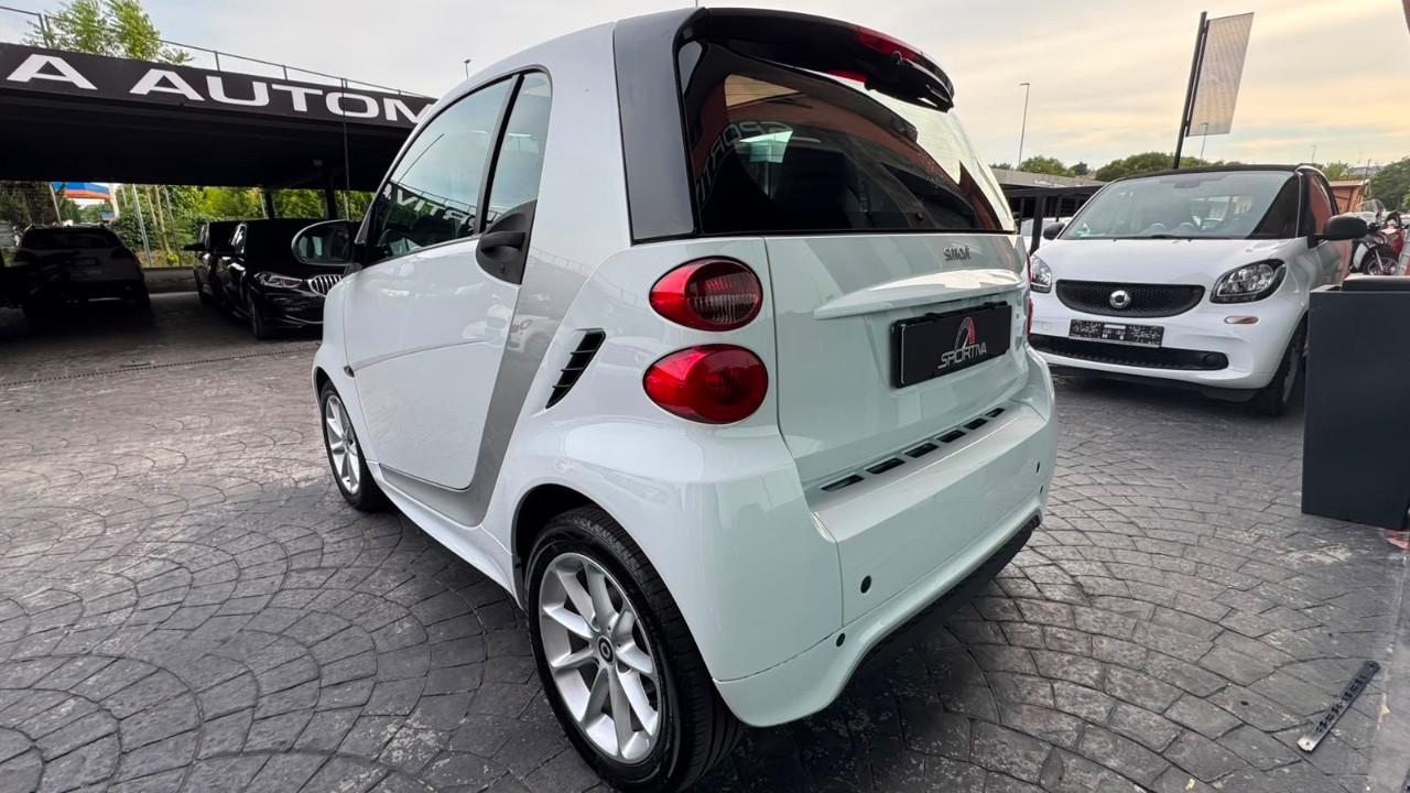 Smart fortwo coupe Fortwo 1.0 Passion 84cv FL SERVOSTERZO