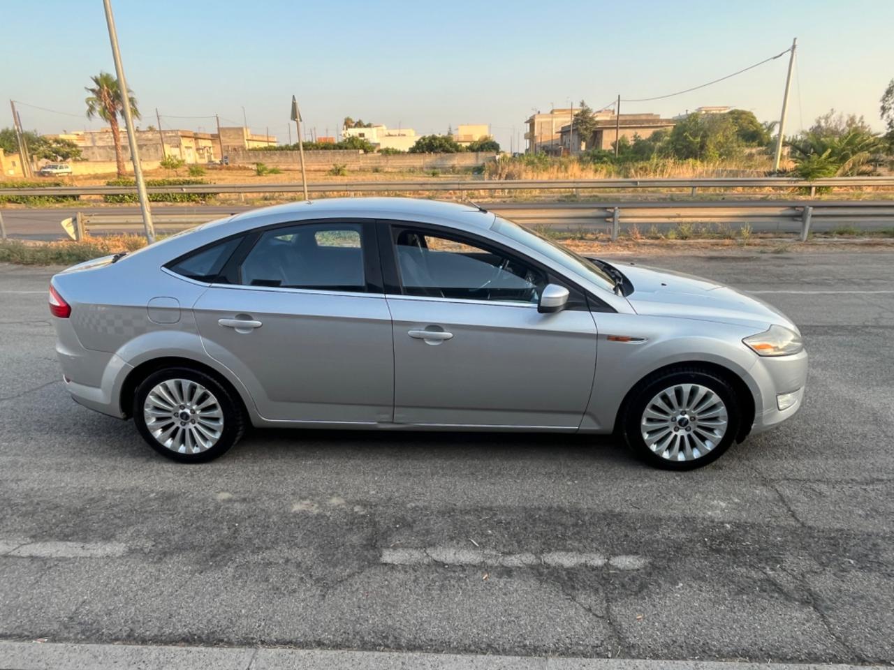Ford Mondeo 2.0 TDCi 5 porte Titanium 2008