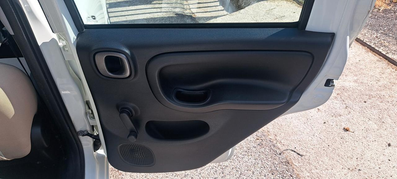 Fiat Panda 0.9 TwinAir Turbo Natural Power Lounge