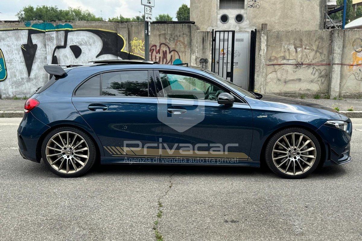 MERCEDES A 35 AMG 4Matic