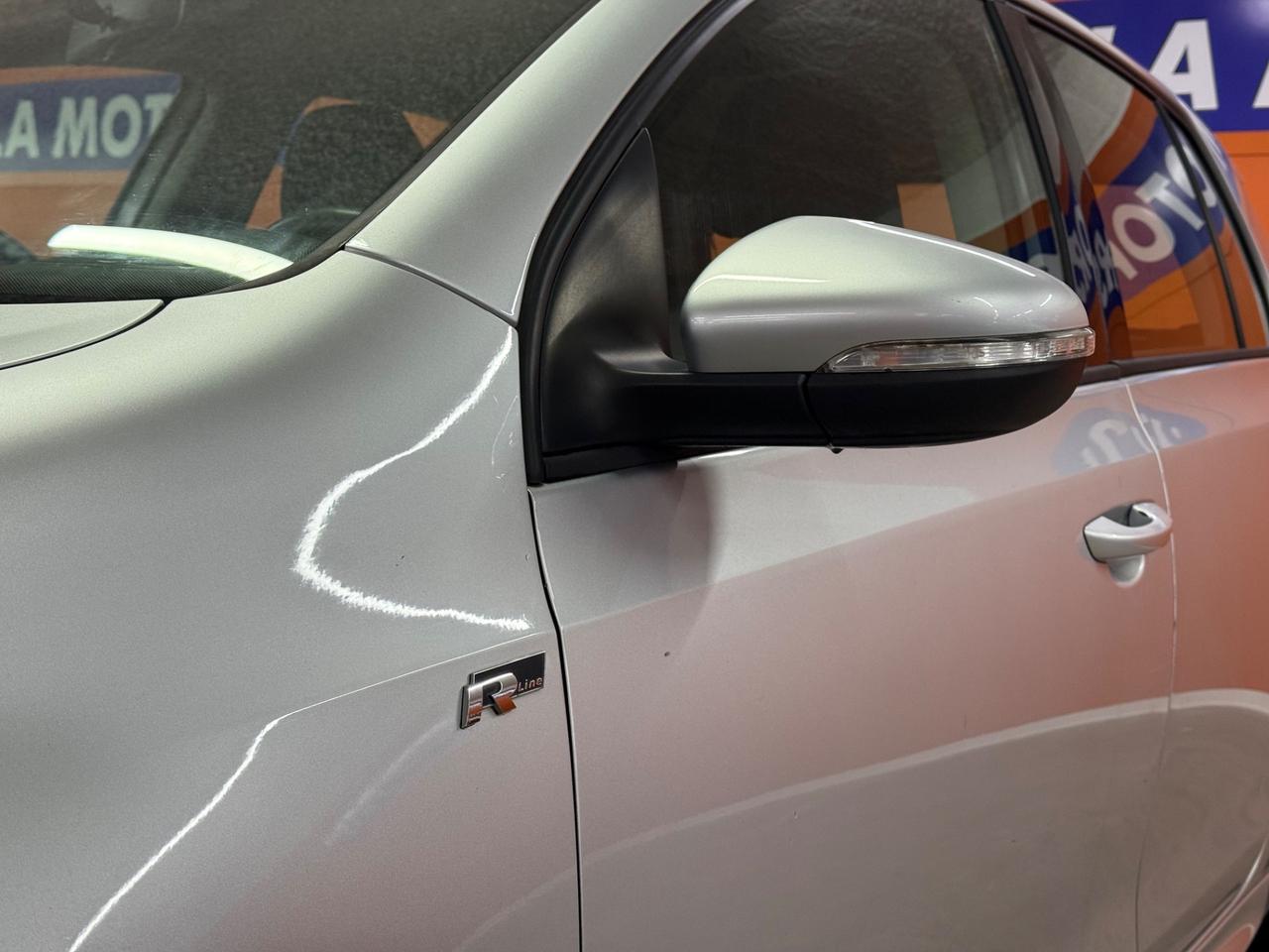 Volkswagen Golf 2.0 TDI 140CV R-Line X COMMERCIANTI