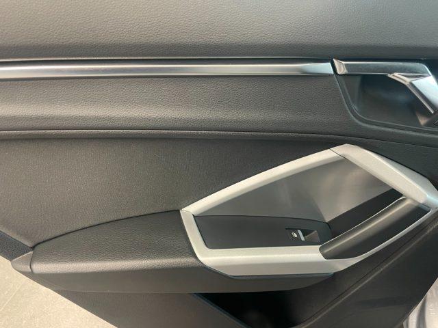 AUDI Q3 2.0 TDI 150 CV Quattro S-Tronic Business