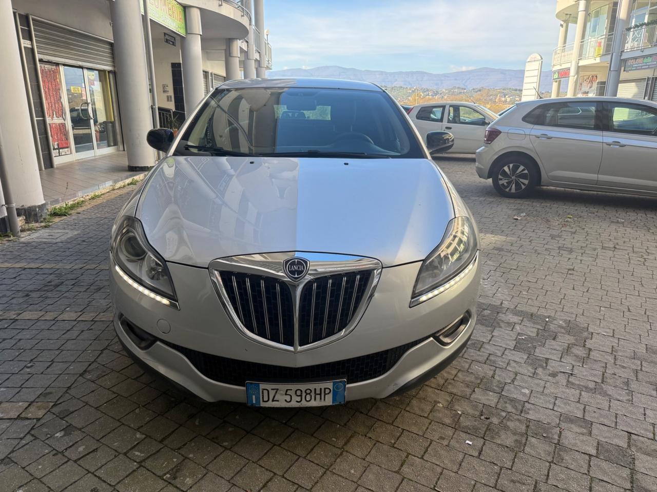 Lancia Delta 1.6 MJT DPF Platino