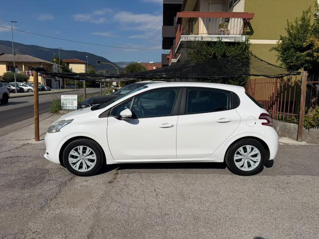 PEUGEOT 208 88000 KM PureTech 68 5 porte