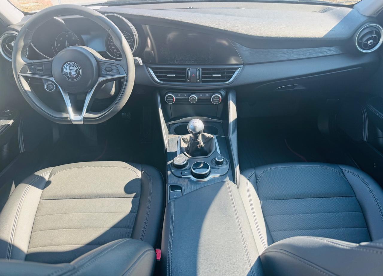 Alfa Romeo Giulia 2.2 Turbodiesel 160 CV Super