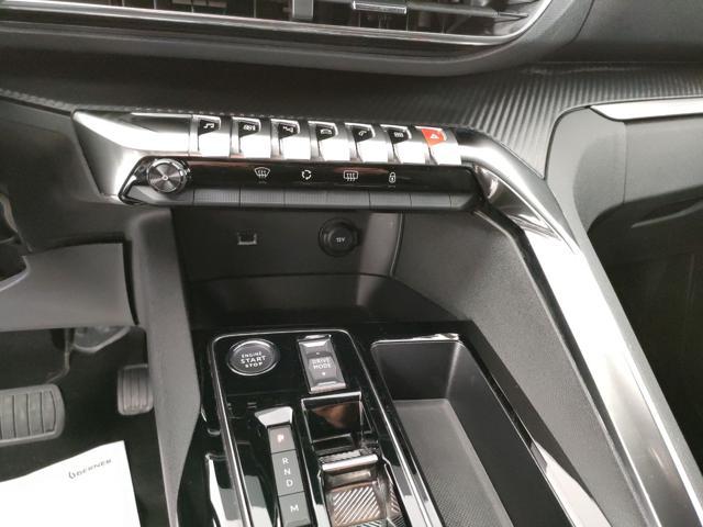 PEUGEOT 5008 BlueHDi 130 S&S EAT8 Allure Pack 7 P.ti