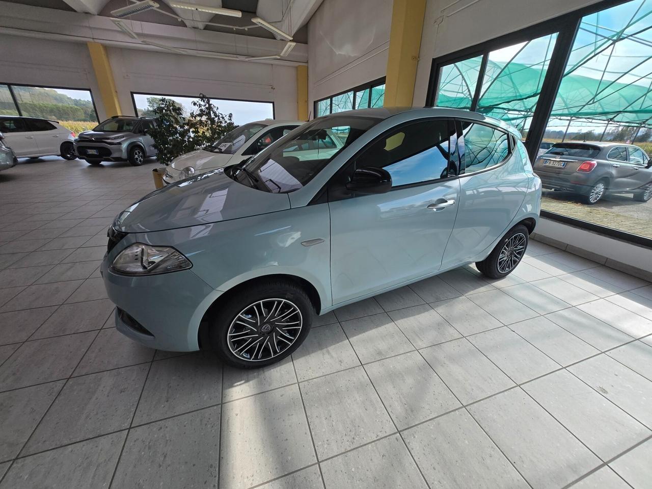 Lancia Ypsilon 1.0 FireFly 5 porte S&S Hybrid