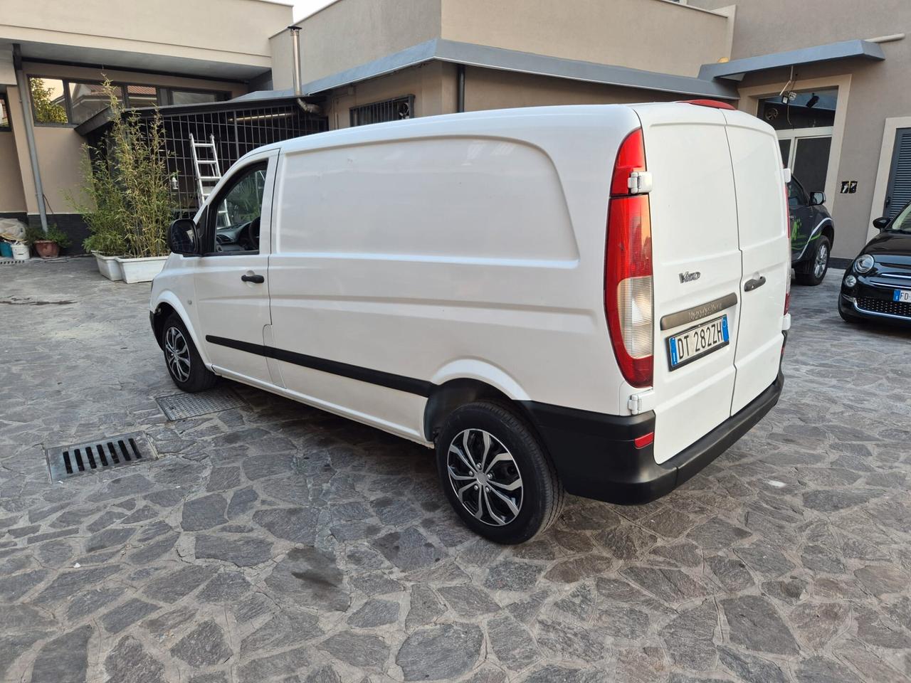 Mercedes Benz