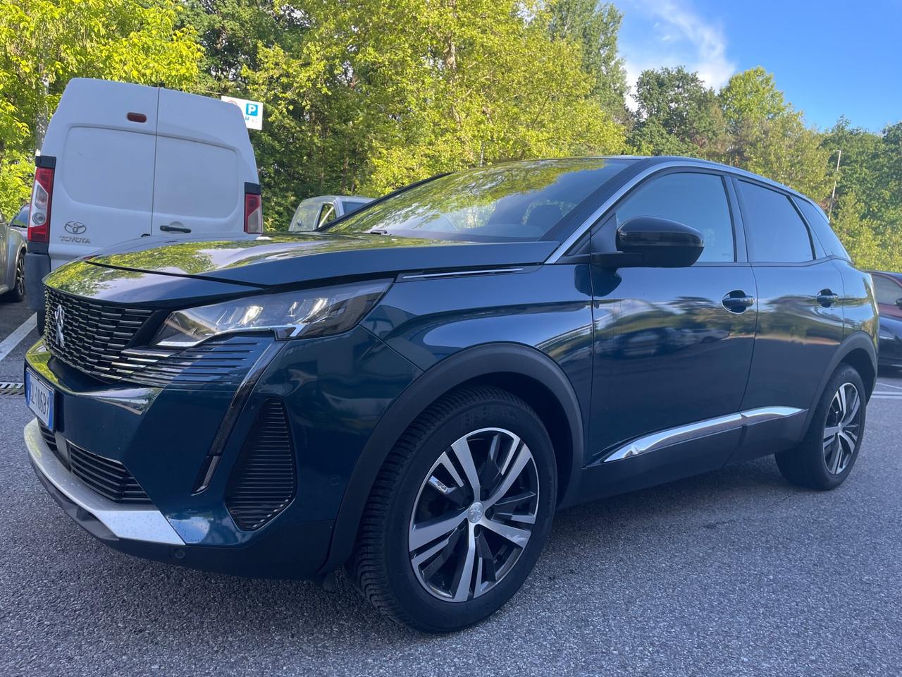 Peugeot 3008 BlueHDi 130 S&S*Automatik*Navi*Solo 54000*