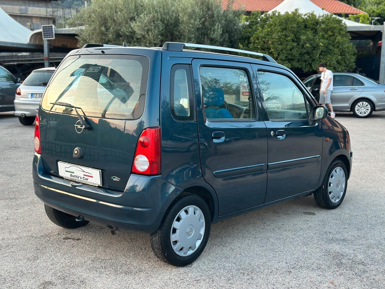 Opel Agila 1.2 16V Comfort