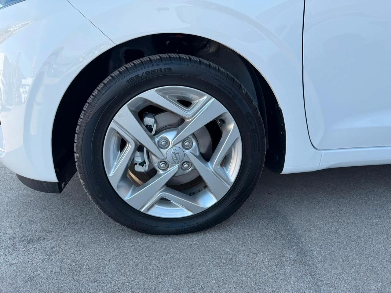 Hyundai i10 1.0 MPI Tech