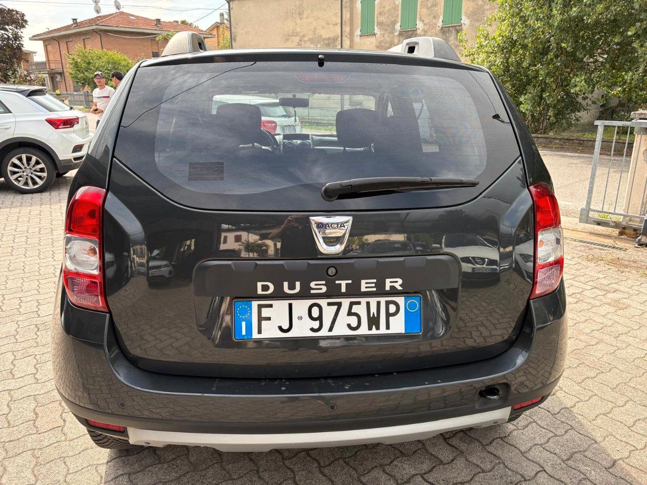 Dacia Duster 1.5 dci Laureate 4x2 s&s 110cv OK NEOPATENTATO