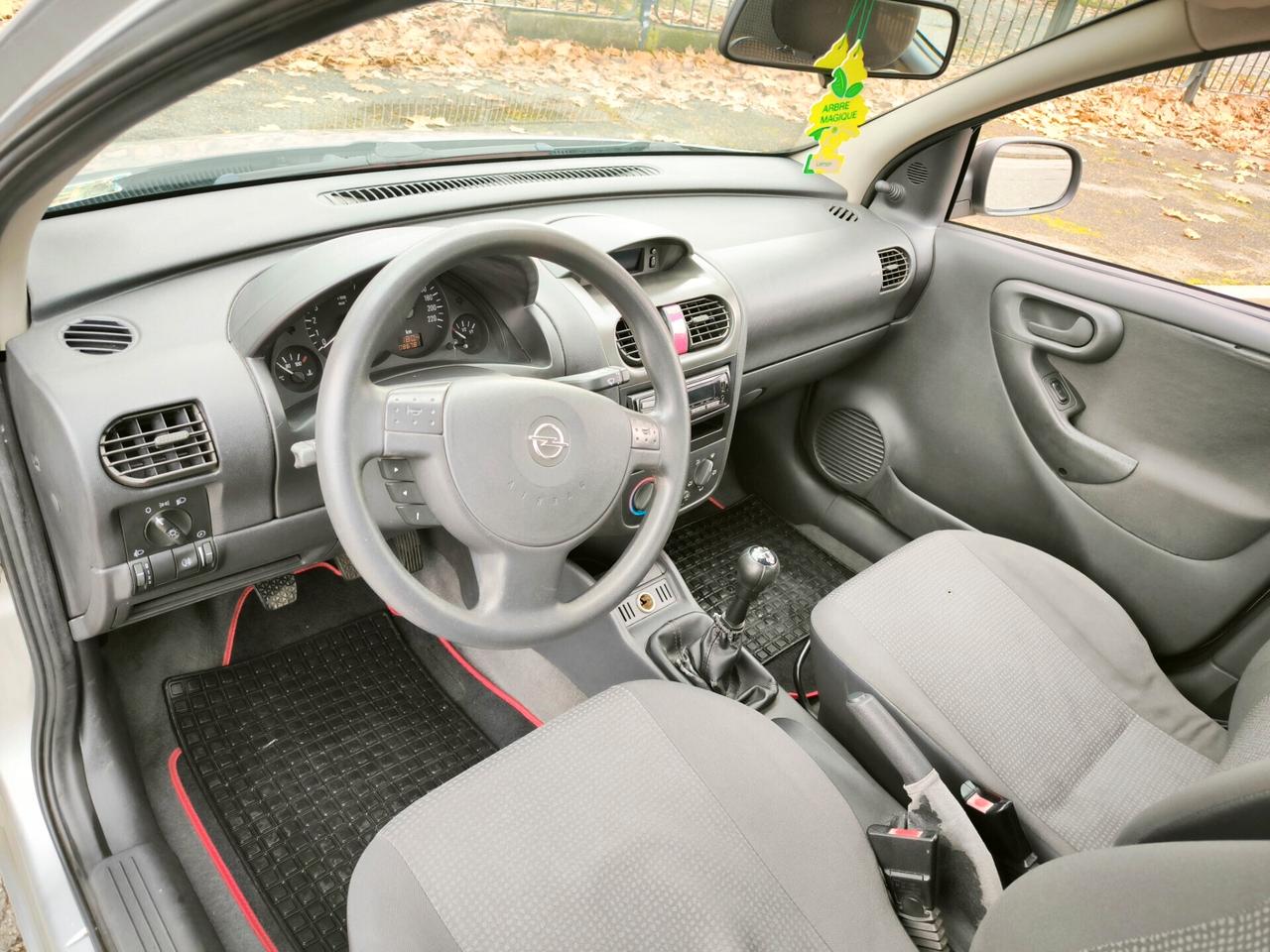 Opel Corsa 1.0i 12V cat 5 porte