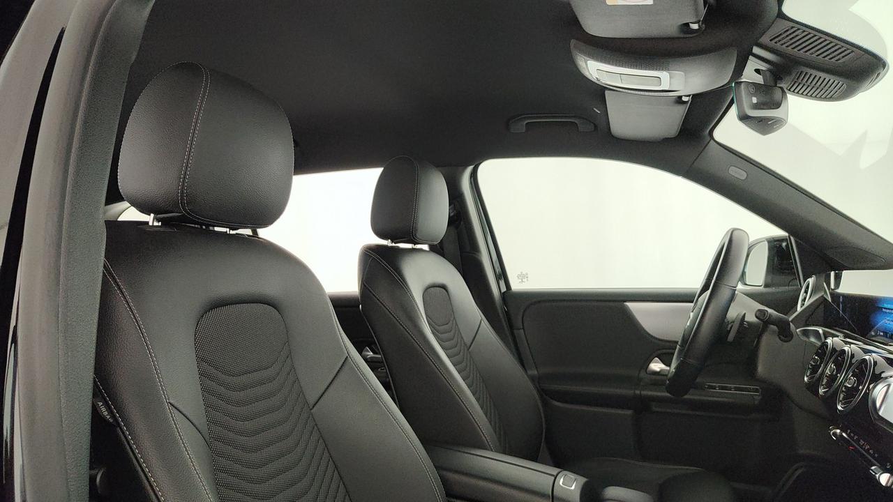 Mercedes-Benz GLB 180 d Business Extra auto