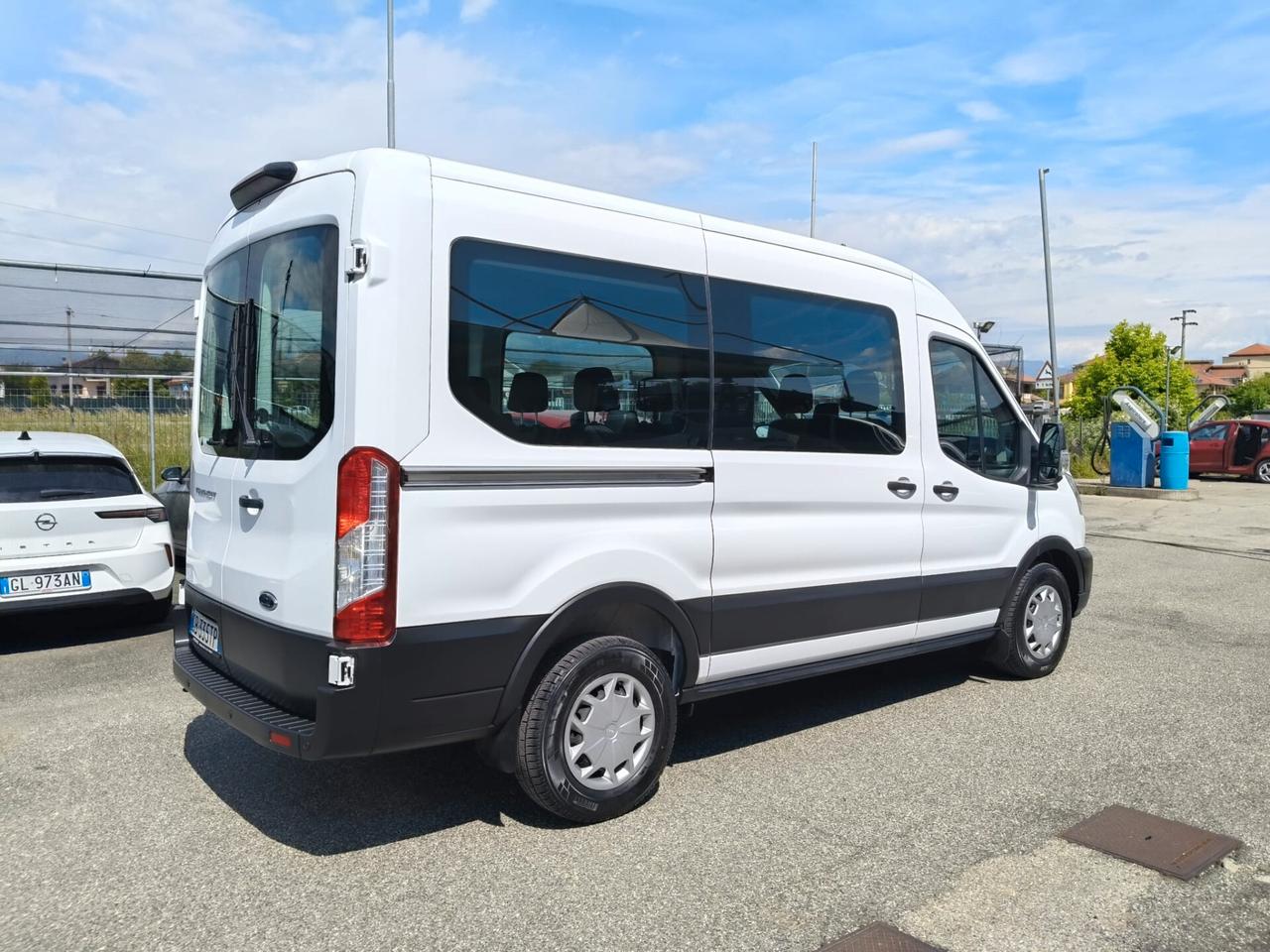 Ford Transit 350 2.0TDCi EcoBlue 130CV aut. PM-TM Combi Trend