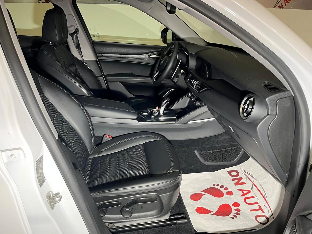 Alfa Romeo Stelvio 2.2 Turbodiesel 180 CV AT8 Q4 Executive