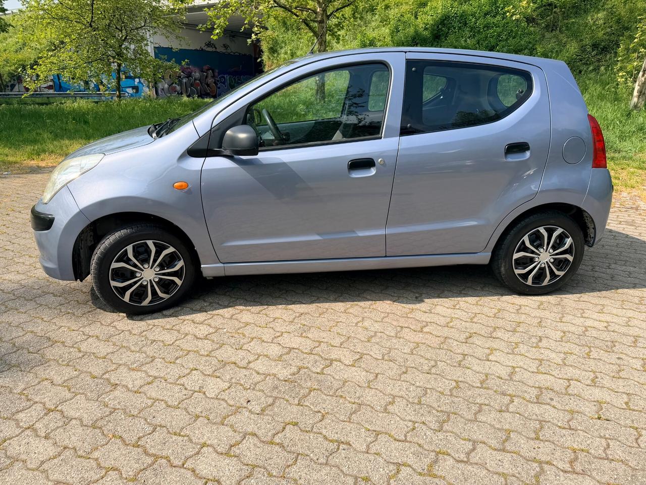 Nissan Pixo 1.0 5 porte GPL Eco Active