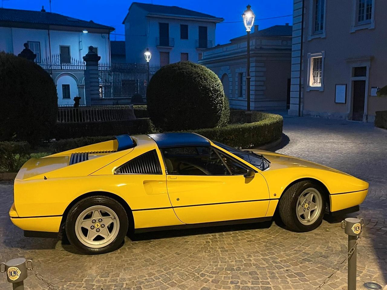 Ferrari 328 GTS