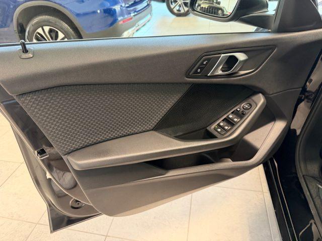 BMW 116 d 5p. Business Advantage