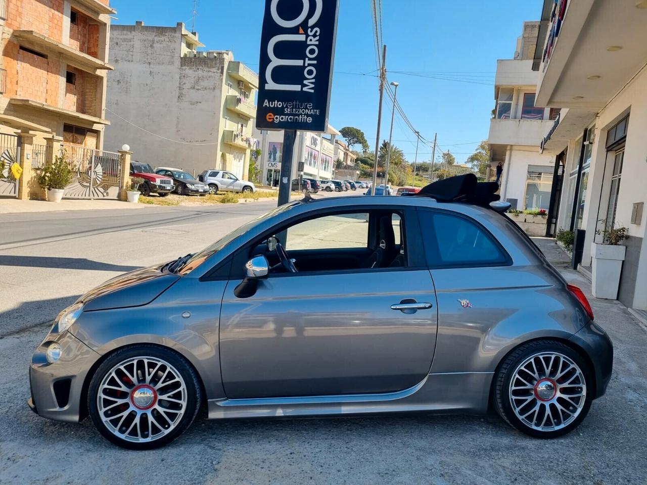Abarth 500 C 1.4 Turbo T-Jet Custom Cabriolet