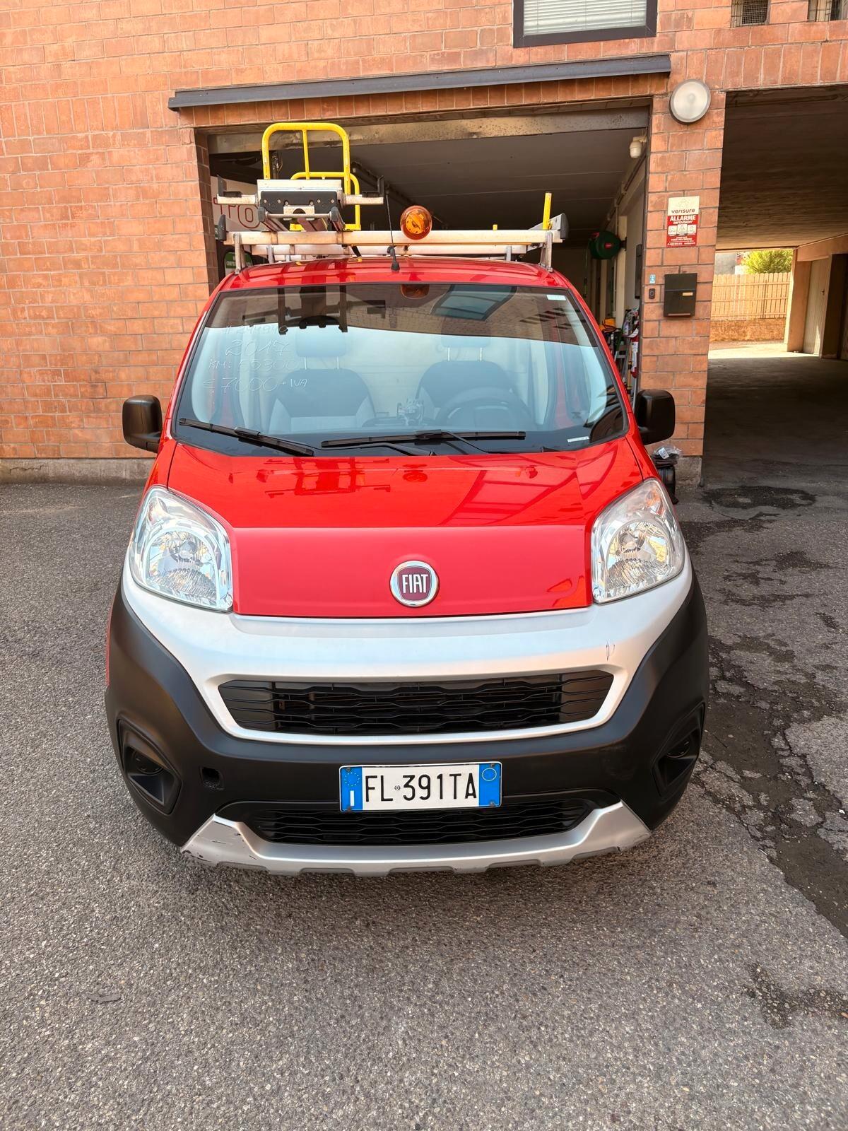 Fiat Fiorino 1.3 MJT 95CV Combinato Adventure M1