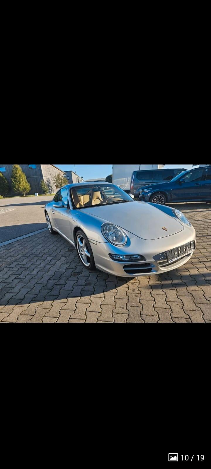 Porsche 911 Carrera Coupe' ** MANUALE ** ** IVA ESPOSTA **