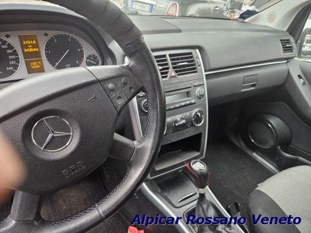 MERCEDES-BENZ B 200 CDI Executive