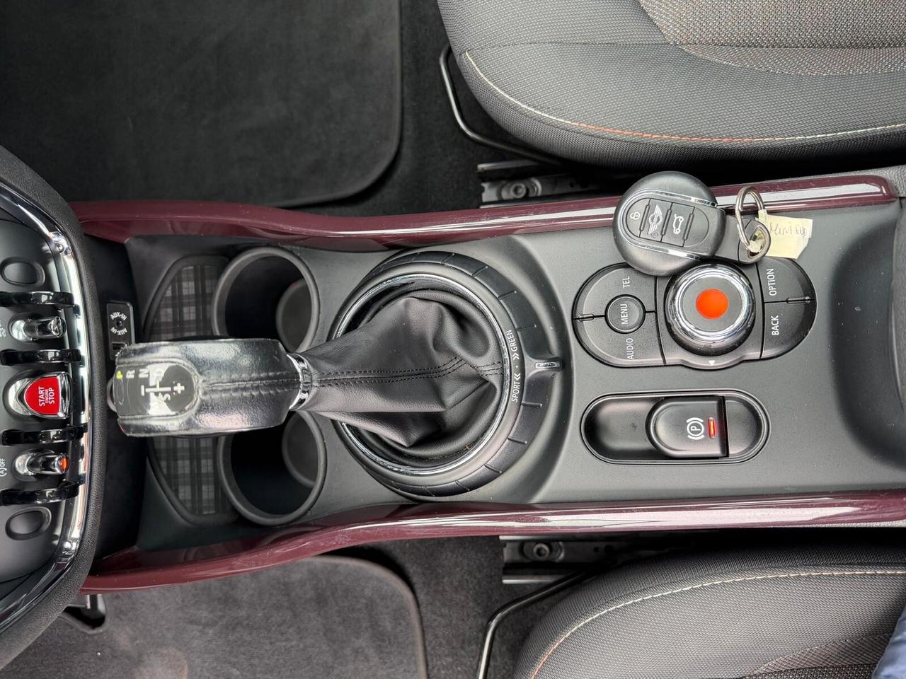 Mini Cooper D Clubman 2.0 Business Automatica-2017