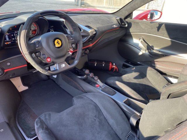 FERRARI 488 Pista PILOTI