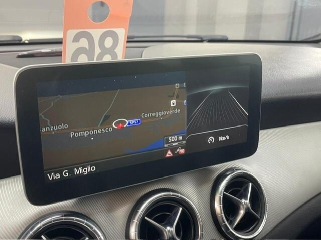 Mercedes-benz CLA 200 d Automatic Premium