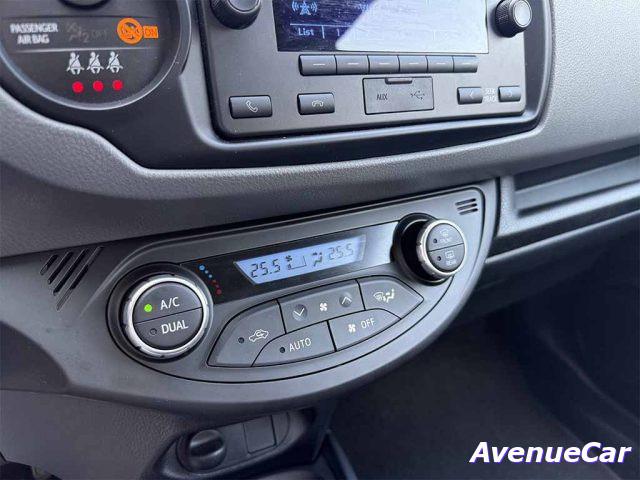 TOYOTA Yaris 5 p 1.5h AUTOMATICA X NEOPATENTATI PREZZO REALE