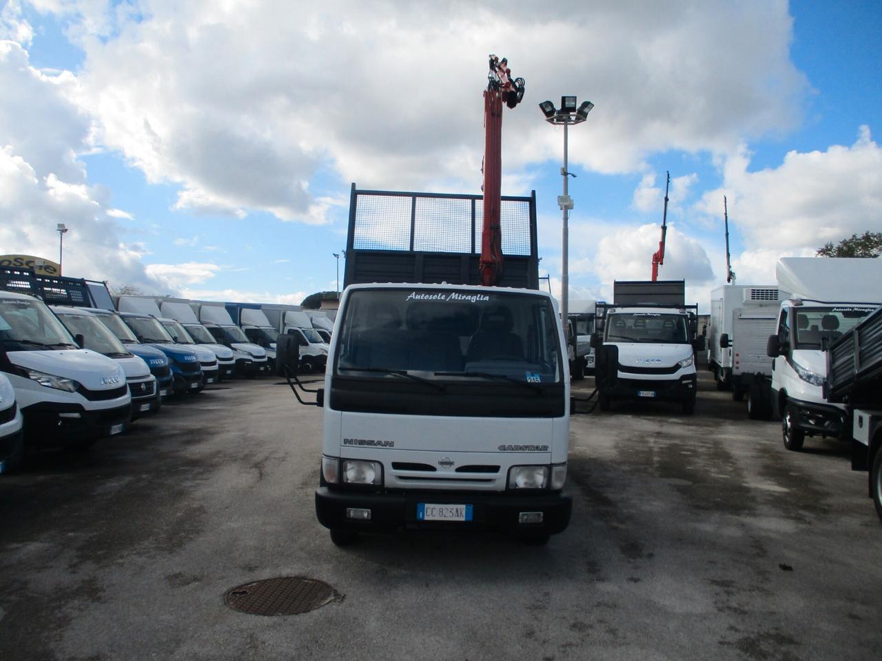 Nissan Cabstar 3000 120CV GRU FASSI F30 3S +RIBALT ATTACCHI PUNTA
