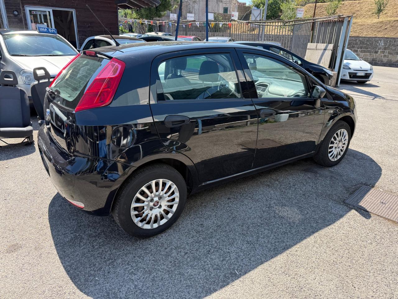 Fiat Punto 1.2 8V 5 porte Street