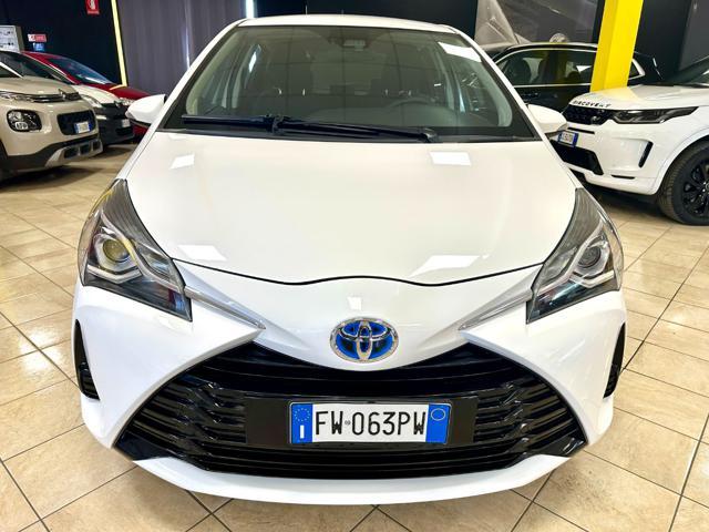 TOYOTA Yaris 1.5 Hybrid 5 porte Cool AUTOM. OK NEOPATENTATO