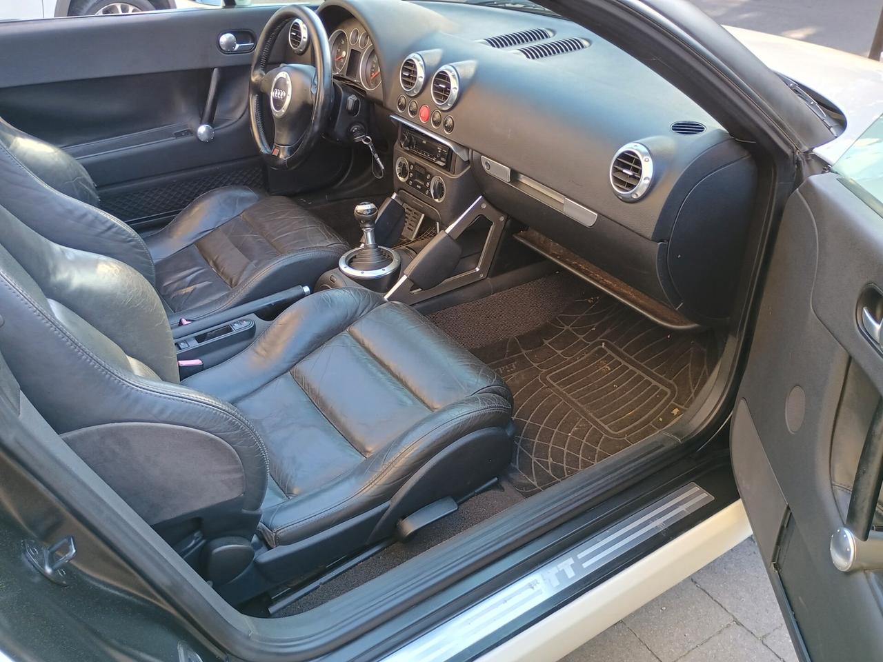 Audi TT 1800. Cc.