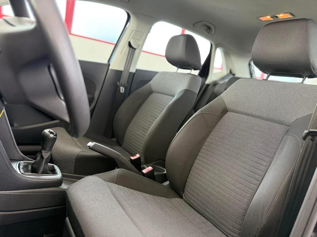Volkswagen Polo 1.2 TDI 75cv Comfortline 2013